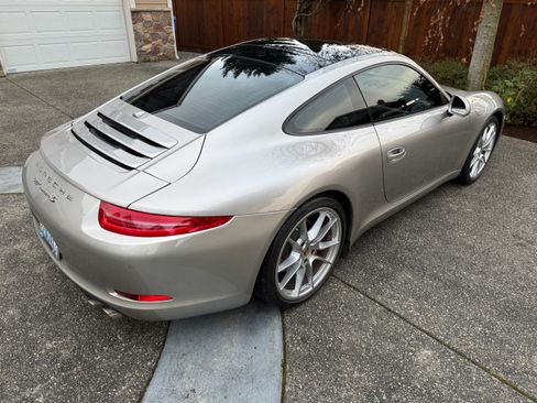 Used 2013 Porsche 911 Carrera S image 22