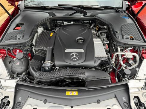 Used 2018 Mercedes-Benz E 300 image 30