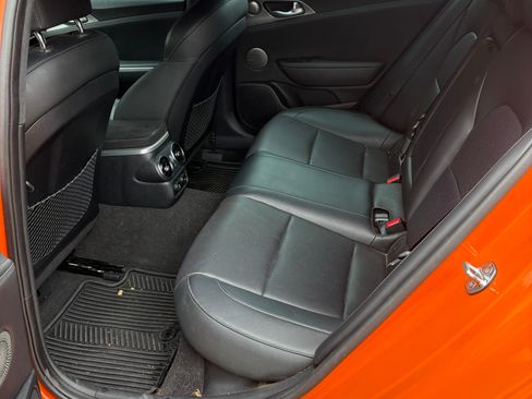 Used 2019 Kia Stinger GTS AWD/4WD image 13
