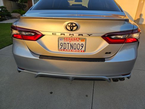 Used 2023 Toyota Camry SE image 30