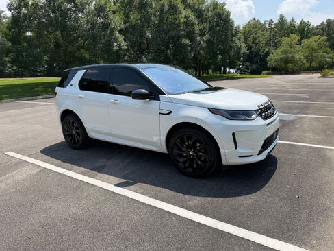 Used 2023 Land Rover Discovery Sport S R-Dynamic AWD/4WD image 2