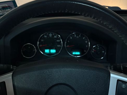 Used 2009 Jeep Liberty Limited w/ Premium Group image 6