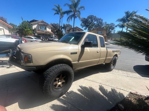 Used 2005 Ford Ranger XLT image 4