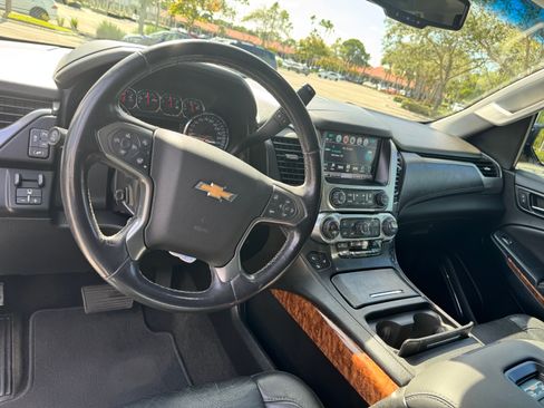 Used 2018 Chevrolet Tahoe Premier image 14