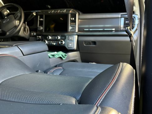 Used 2024 Ford F350 Lariat w/ Lariat Ultimate Package AWD/4WD image 18