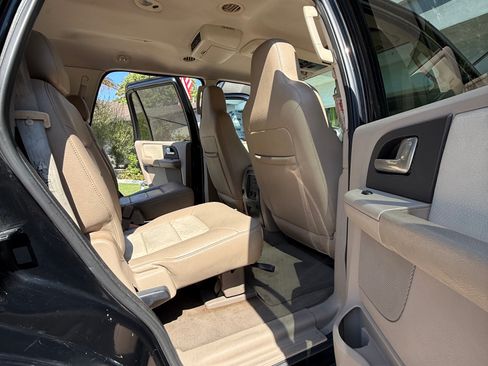 Used 2003 Ford Expedition Eddie Bauer RWD image 16