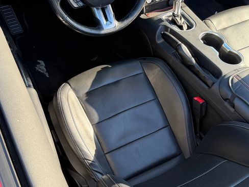 Used 2019 Ford Fusion Energi Titanium image 10