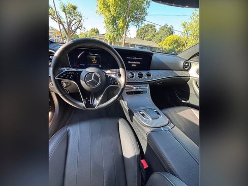 Used 2021 Mercedes-Benz E 350 Sedan image 7