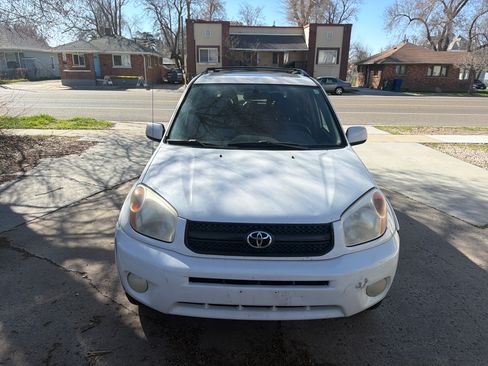 Used 2004 Toyota RAV4 4WD image 5