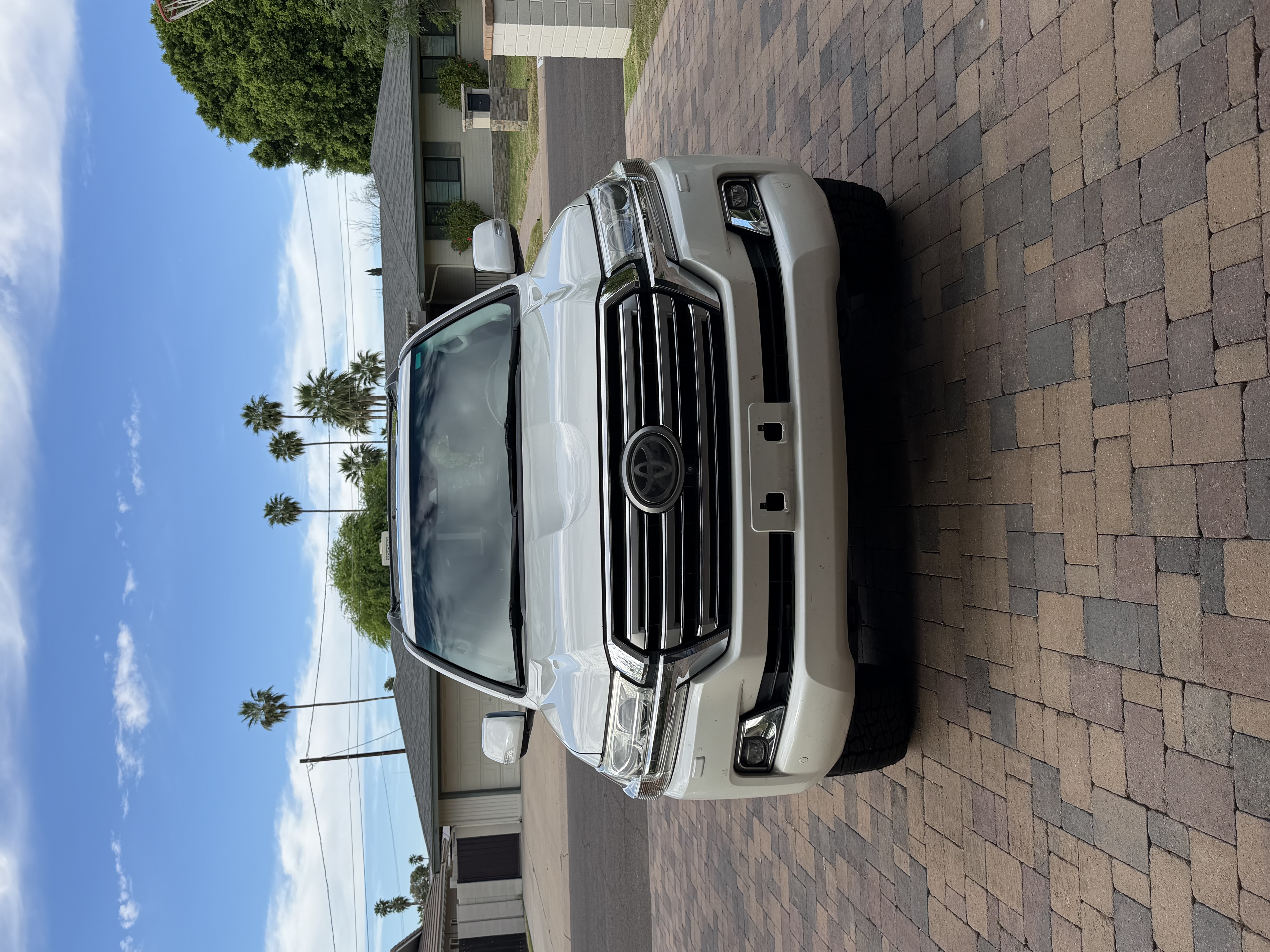 Used 2016 Toyota Land Cruiser AWD/4WD image 15