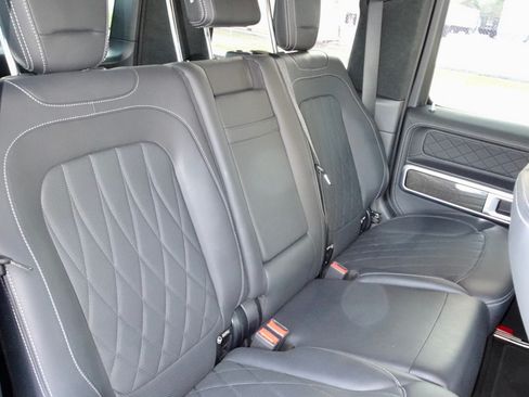 Used 2023 Mercedes-Benz G 550 image 15