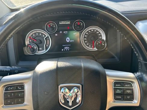 Used 2016 RAM 1500 Laramie w/ Convenience Group image 17