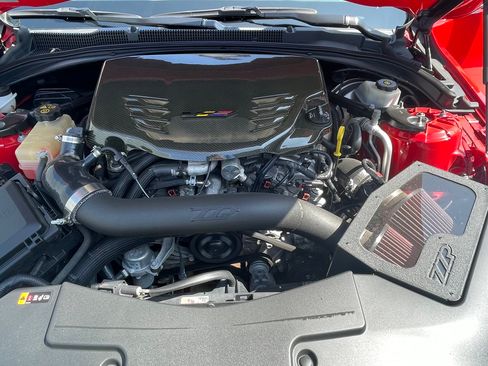 Used 2017 Cadillac ATS V w/ Luxury Package image 13