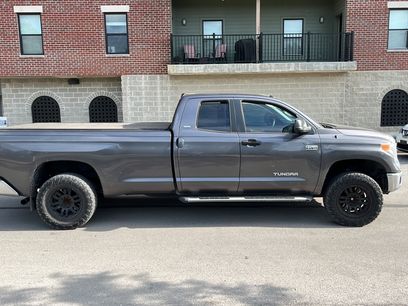 Used 2017 Toyota Tundra SR5 w/ SR5 Upgrade Package