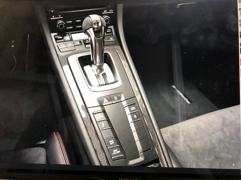 Used 2018 Porsche 911 GT2 RS image 16