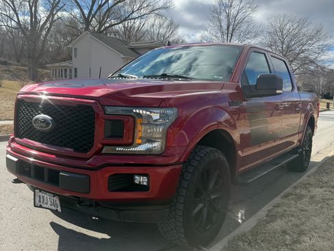 Used 2019 Ford F150 XLT w/ Equipment Group 302A Luxury image 17