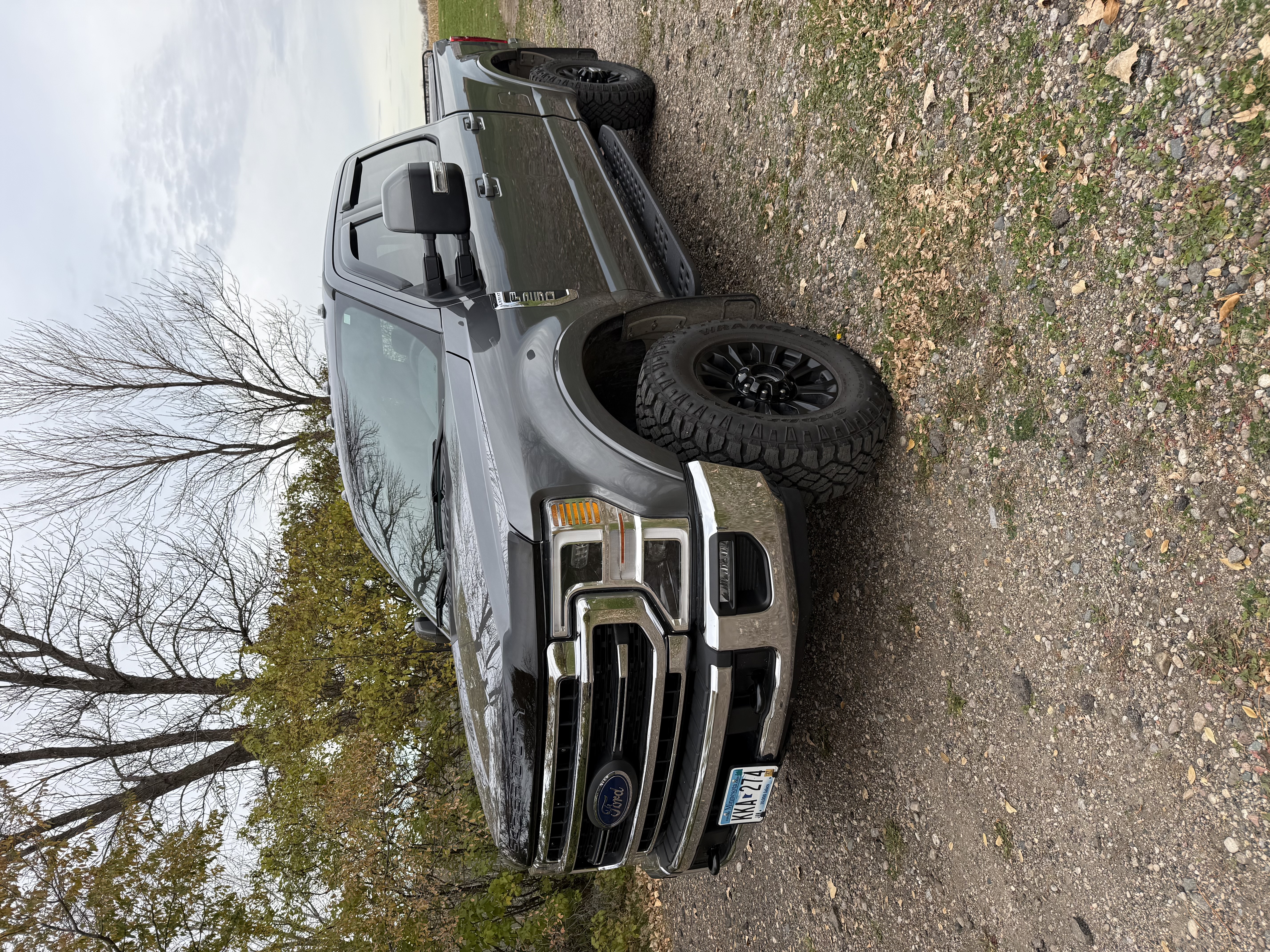 Used 2022 Ford F250 Lariat w/ Tremor Off-Road Package AWD/4WD image 1