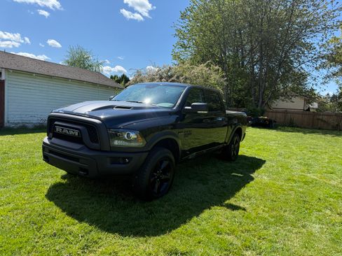 Used 2019 RAM 1500 Classic Warlock image 9
