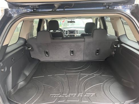 Used 2009 Jeep Grand Cherokee Laredo image 6