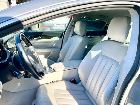 Used 2012 Mercedes-Benz CLS 550 image 11
