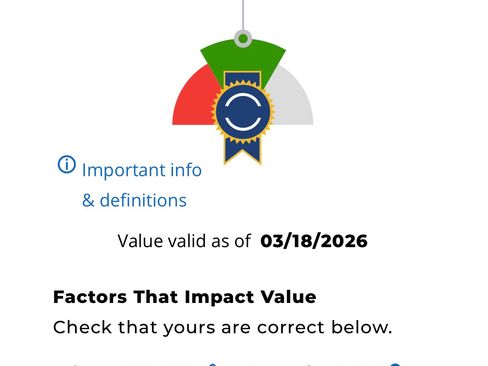 Used 2020 Ford Explorer XLT w/ Equipment Group 202A image 21