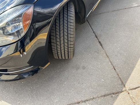 Used 2014 Mercedes-Benz E 350 4MATIC Sedan image 8