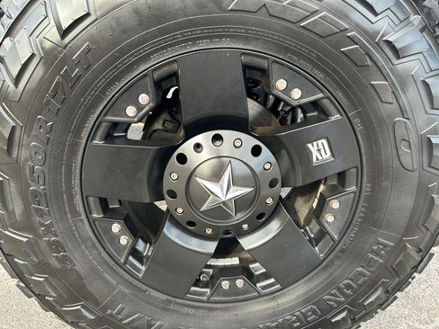 Used 2009 Jeep Wrangler Unlimited Sahara w/ Trailer Tow Group image 8