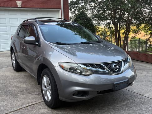 Used 2012 Nissan Murano SL FWD image 2