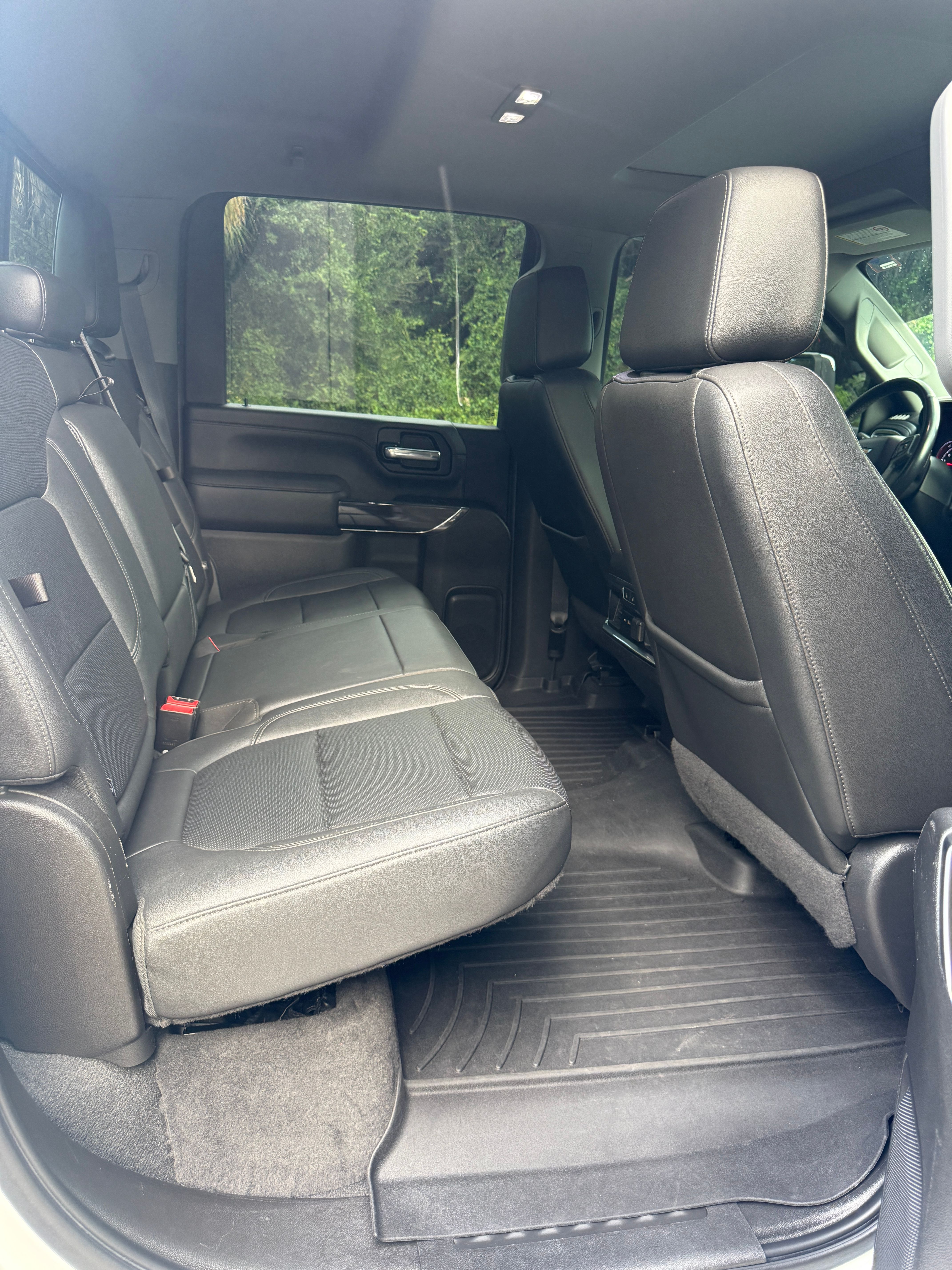 Used 2021 Chevrolet Silverado 3500 LTZ w/ LTZ Convenience Package AWD/4WD image 13