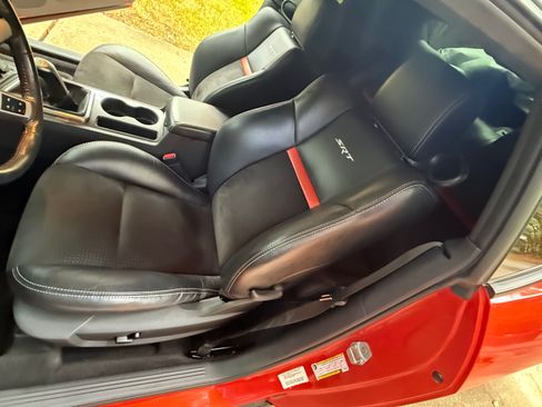 Used 2009 Dodge Challenger SRT8 w/ SRT Option Group II RWD image 16