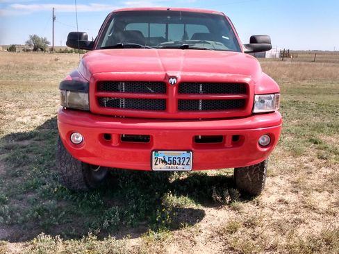 Used 2001 Dodge Ram 2500 Truck 4x4 Quad Cab image 2