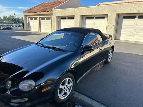 Used 1998 Toyota Celica GT image 1