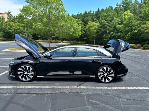 Used 2022 Lucid Air Grand Touring image 4
