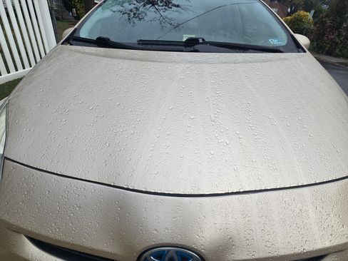 Used 2010 Toyota Prius Two image 1