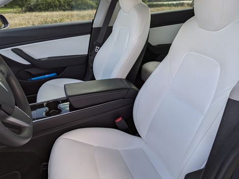 Used 2019 Tesla Model 3 Long Range image 5