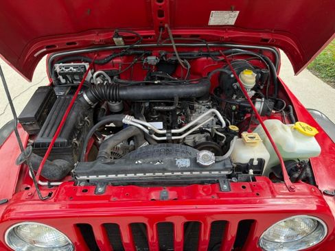 Used 2004 Jeep Wrangler X w/ Convenience Group AWD/4WD image 5