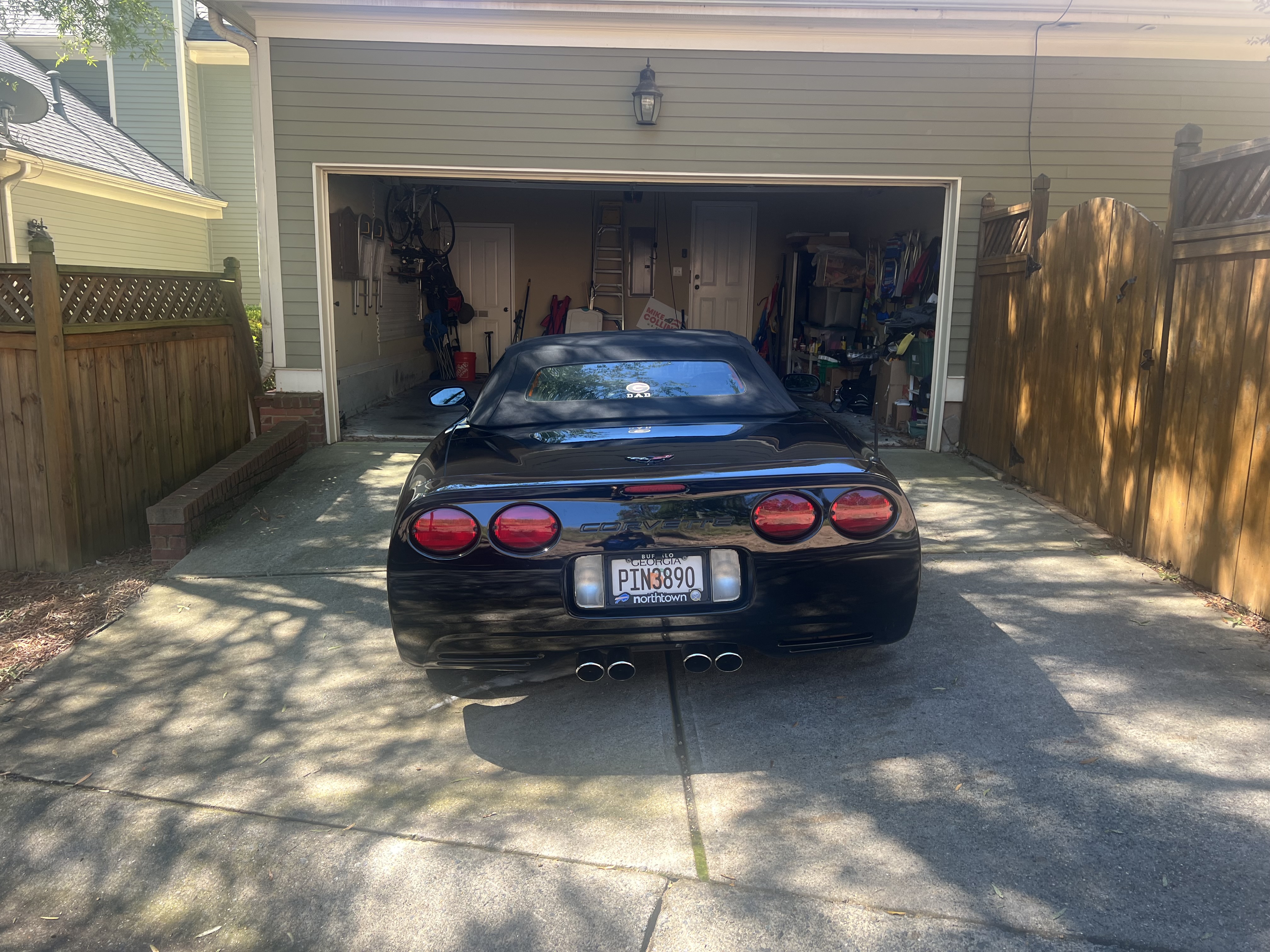 Used 1998 Chevrolet Corvette Convertible w/ Performance Handling Pkg RWD image 8