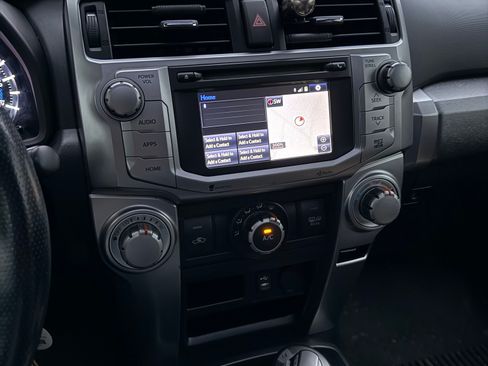 Used 2014 Toyota 4Runner SR5 Premium image 15