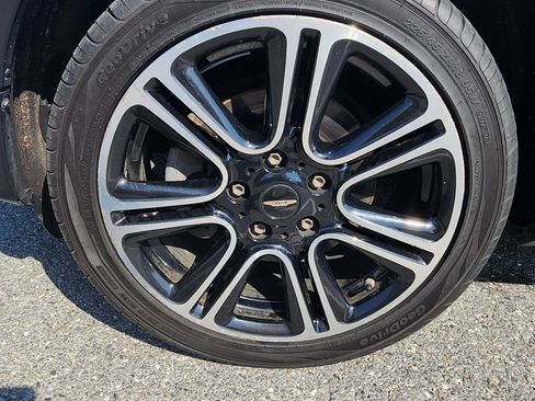 Used 2014 MINI Cooper Countryman image 4