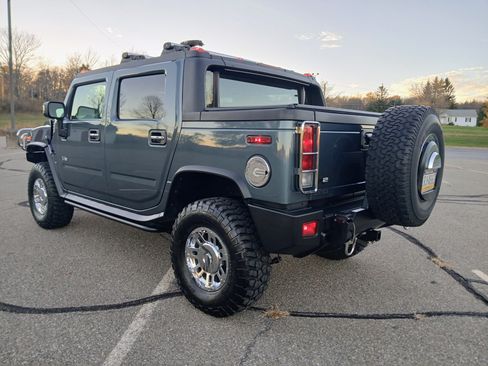 Used 2005 HUMMER H2 SUT w/ Preferred Equipment Group image 8
