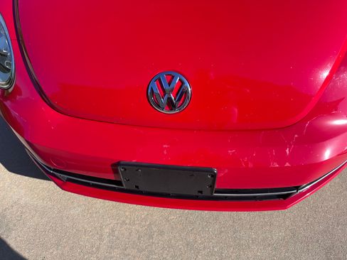 Used 2014 Volkswagen Beetle TDI FWD image 17