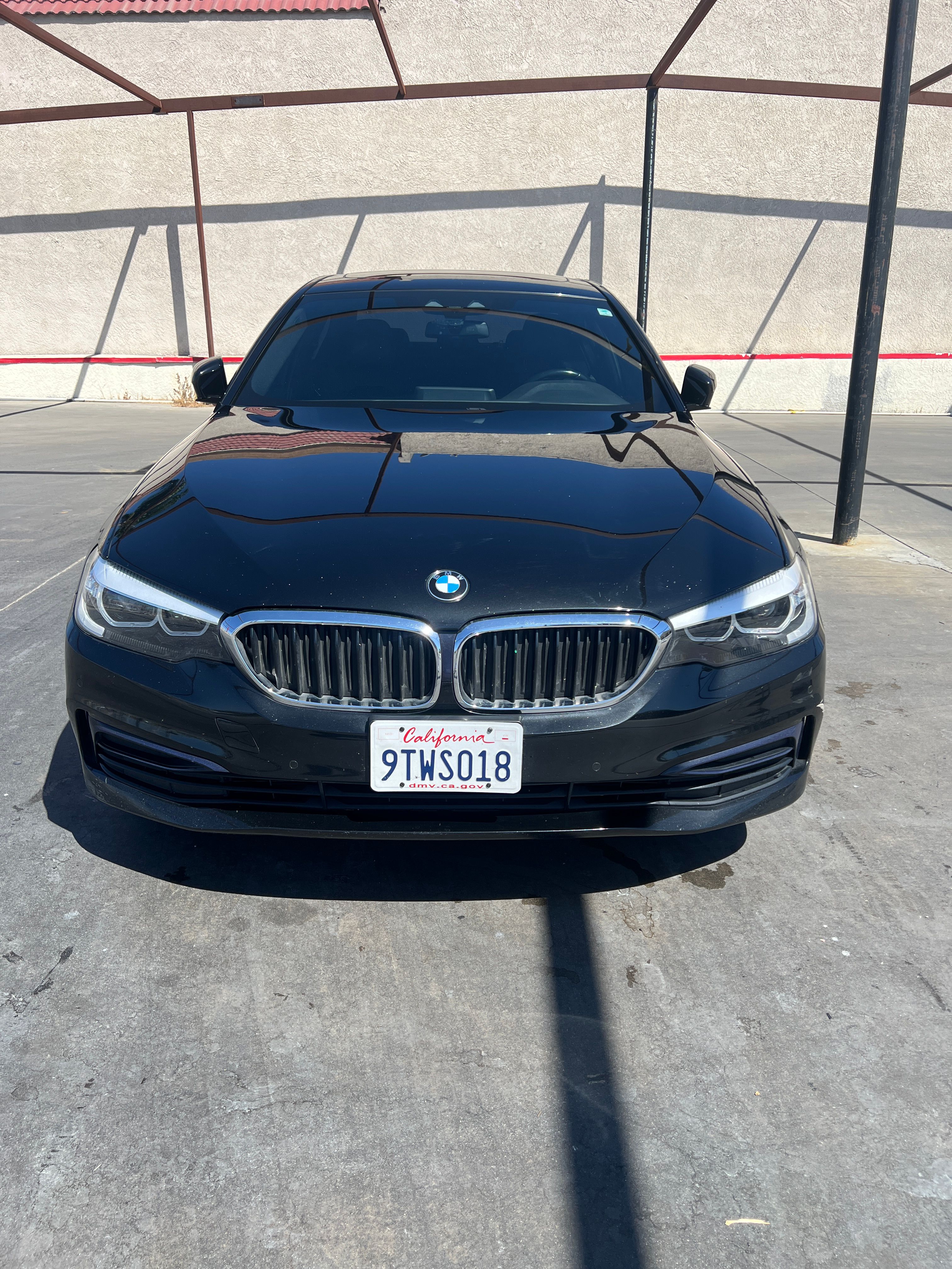 Used 2019 BMW 530i w/ Convenience Package RWD image 5
