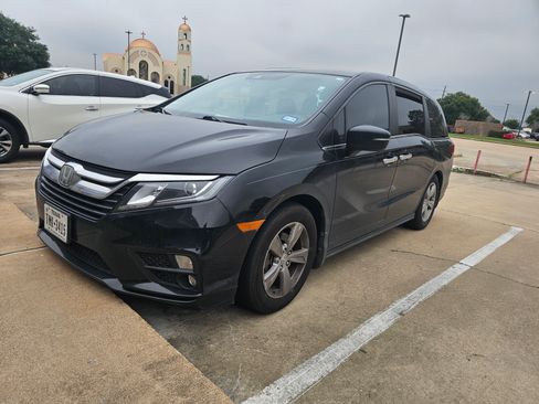 Used 2018 Honda Odyssey EX-L image 4