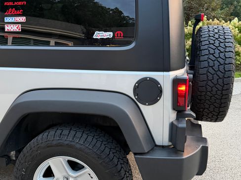 Used 2008 Jeep Wrangler X AWD/4WD image 11