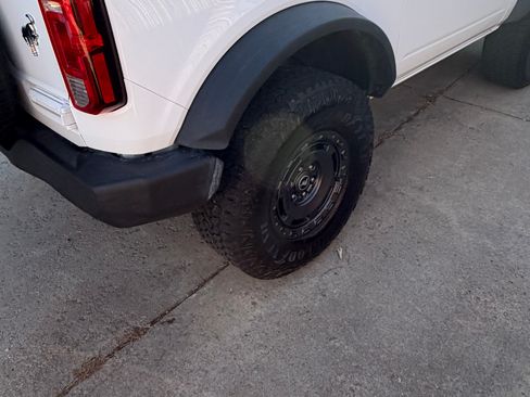 Used 2025 Ford Bronco Sport Utility 2D w/ Sasquatch Package image 20