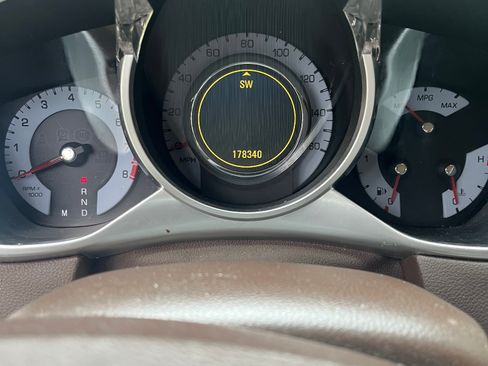 Used 2012 Cadillac SRX Premium FWD image 12