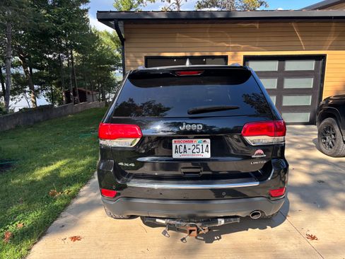 Used 2017 Jeep Grand Cherokee Limited w/ Luxury Group II image 8