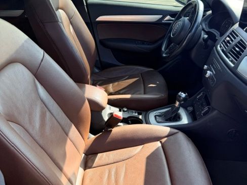 Used 2018 Audi Q3 2.0T Premium w/ Convenience Package FWD image 8