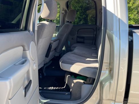 Used 2004 Dodge Ram 3500 Truck ST w/ Trailer Tow Group image 13