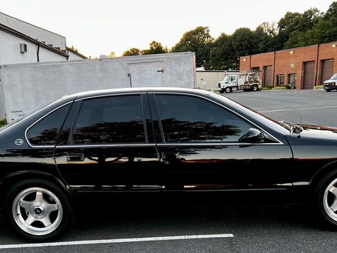 Used 1996 Chevrolet Impala SS image 22